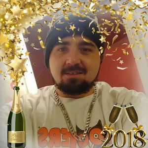 Meet your Posher, Travis